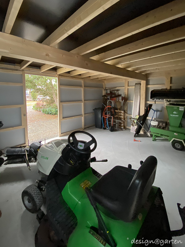 Concepts multifonctionnels multi-pièces comme remplacement structuré de la cave dans l'espace extérieur