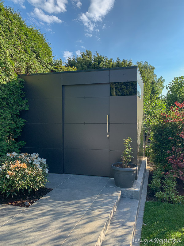 Une tranquillité reposante dans un jardin paradisiaque : un concept global harmonieux