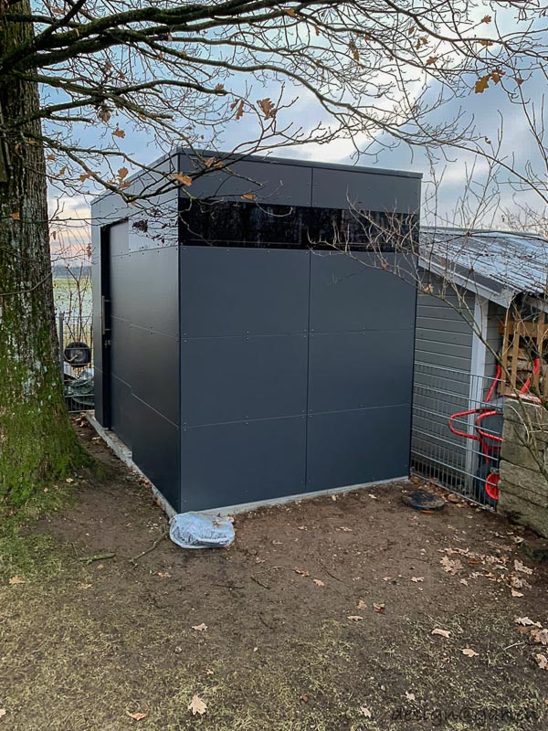 Bâtiment de jardin sur mesure : un travail de précision dans des conditions difficiles