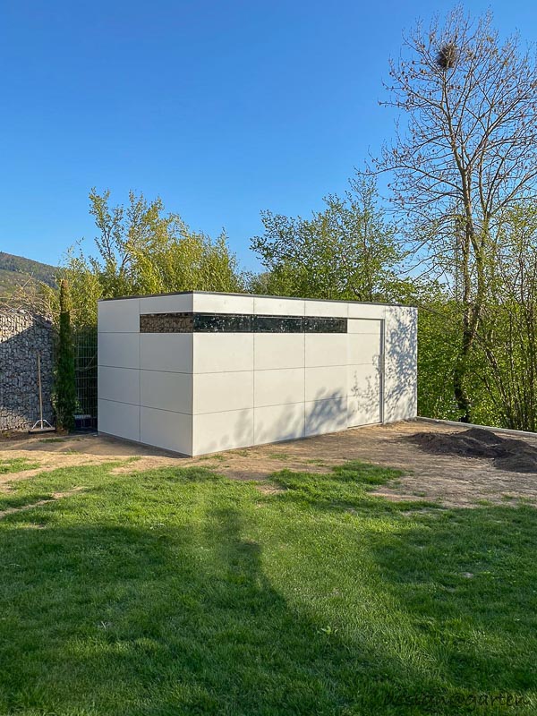 Un espace de rangement sur mesure, un rêve en blanc