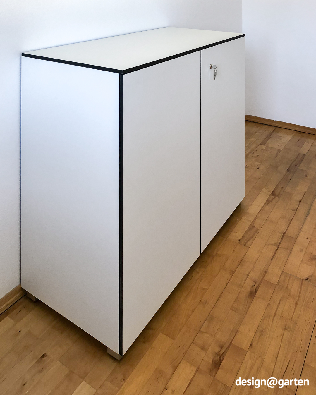 Buffet pour l'intérieur et l'extérieur