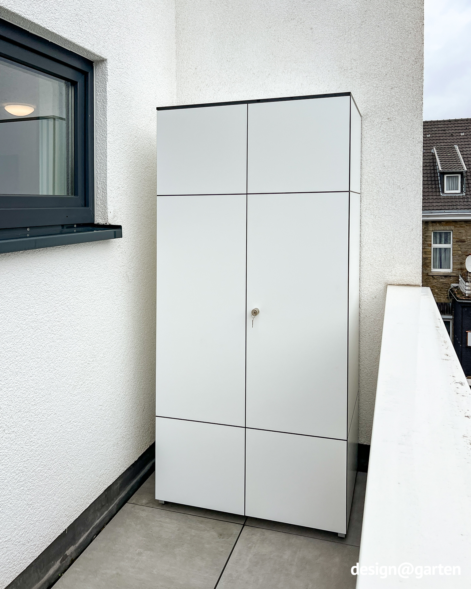 Espace de rangement pour le balcon : notre armoire pour l'extérieur