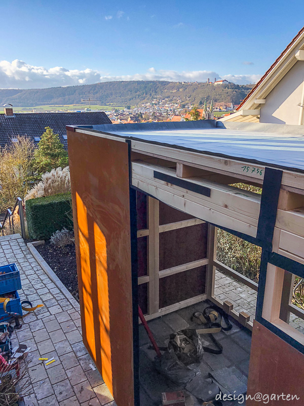 Une esthétique intemporelle dans le jardin : l'abri de jardin moderne en acier Corten