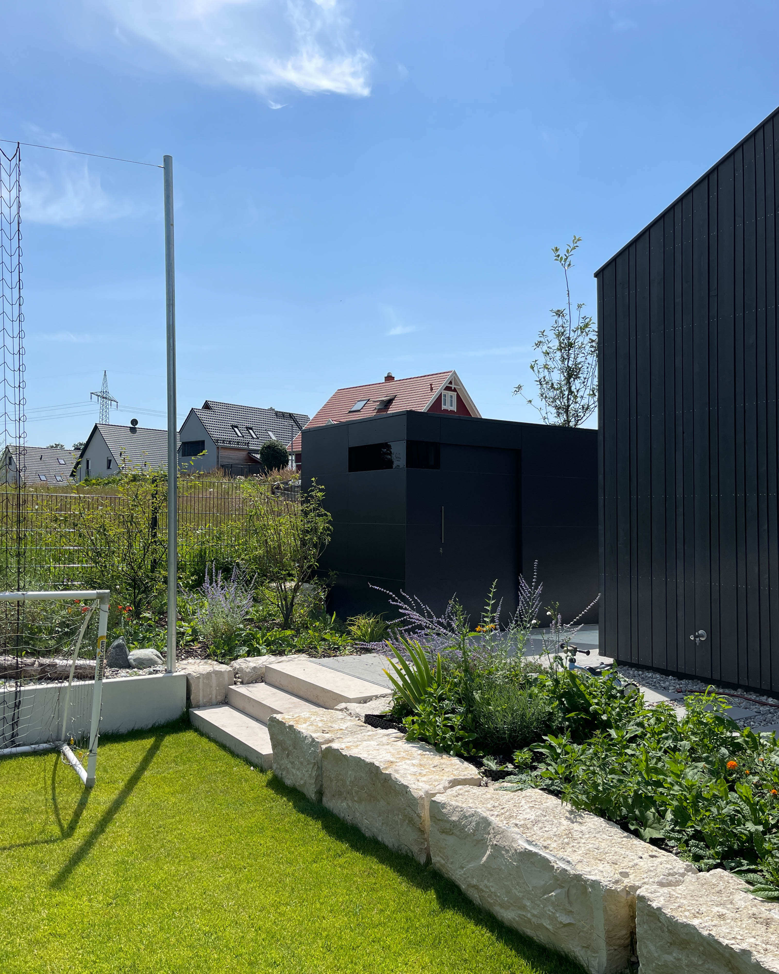 Abri de jardin moderne en DB703 Eisenglimmer