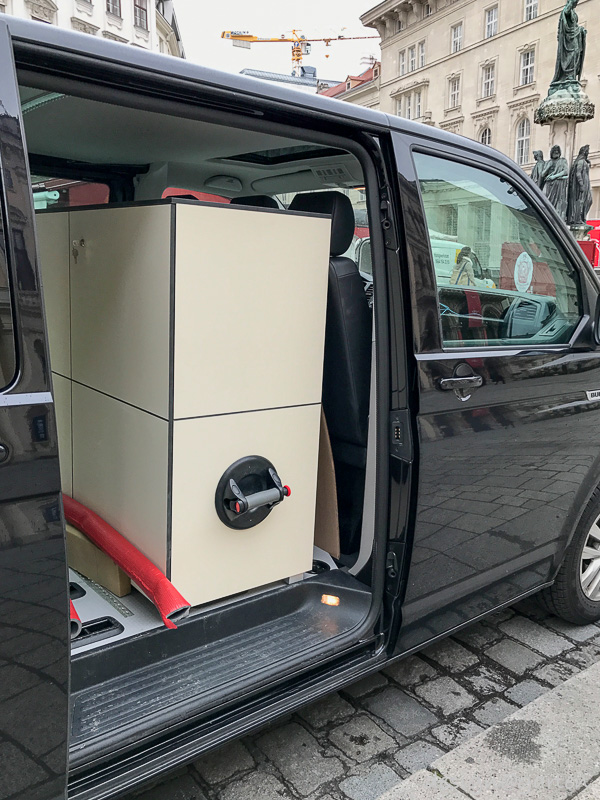 Station de service professionnelle : l'armoire gastronomique résistante aux intempéries