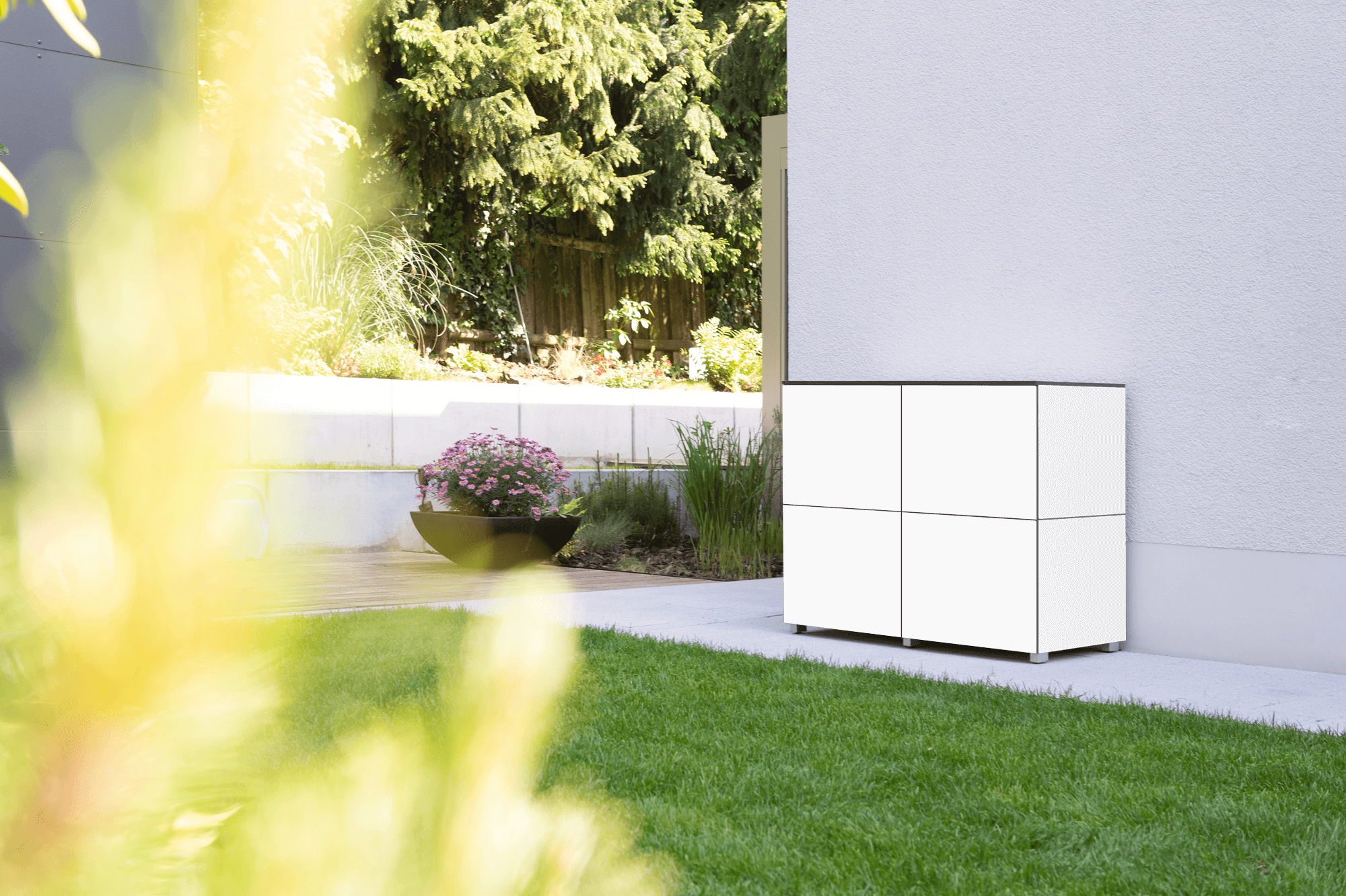 Credenza Banner