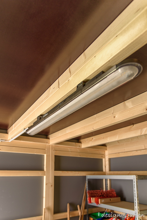 Ordine nella routine quotidiana dell'asilo: la moderna casetta dei giochi