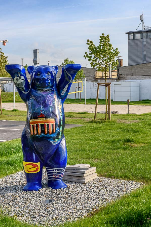 Architettura moderna in ambito aziendale: il capanno cubista