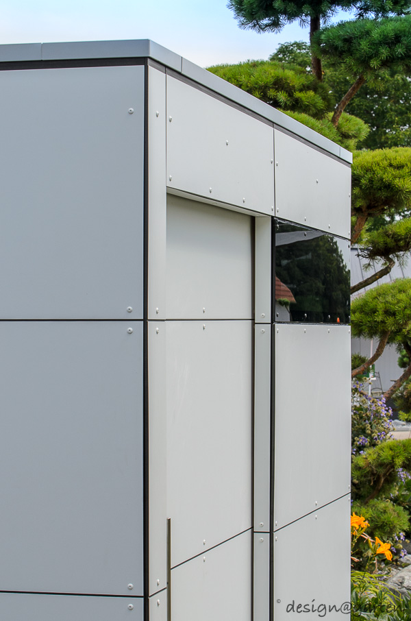 Casetta da giardino minimalista a Donauwörth: un esempio di design moderno per il giardino