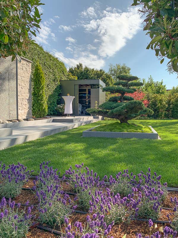 Relax e tranquillità in un giardino paradisiaco: un progetto armonioso nel suo insieme