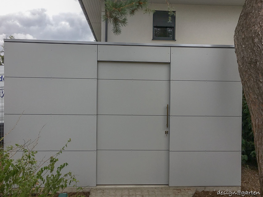 Casetta da giardino dal design personalizzato su fondamenta solide a Deutsch-Wagram