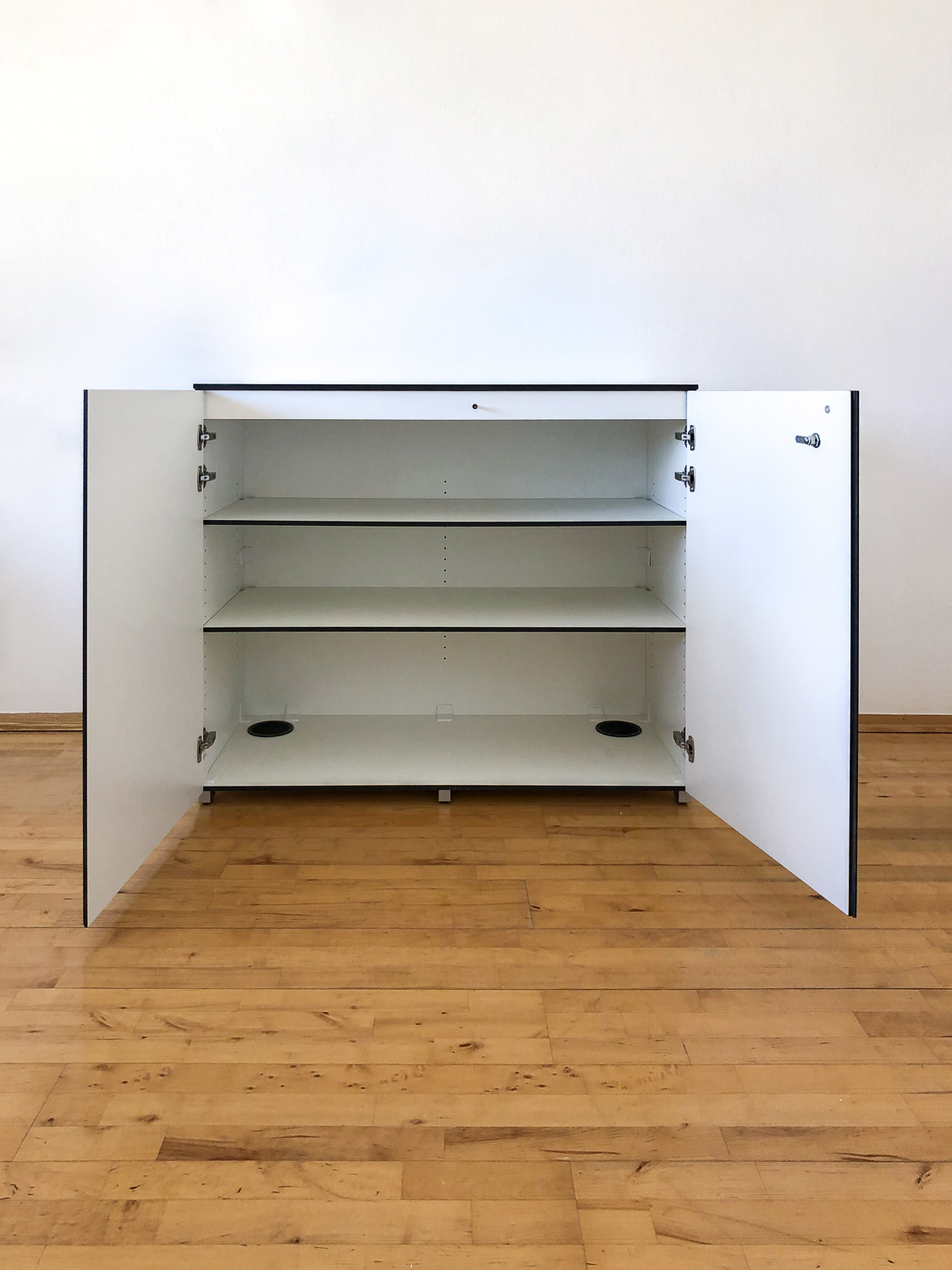 Moderno armadio bianco in HPL