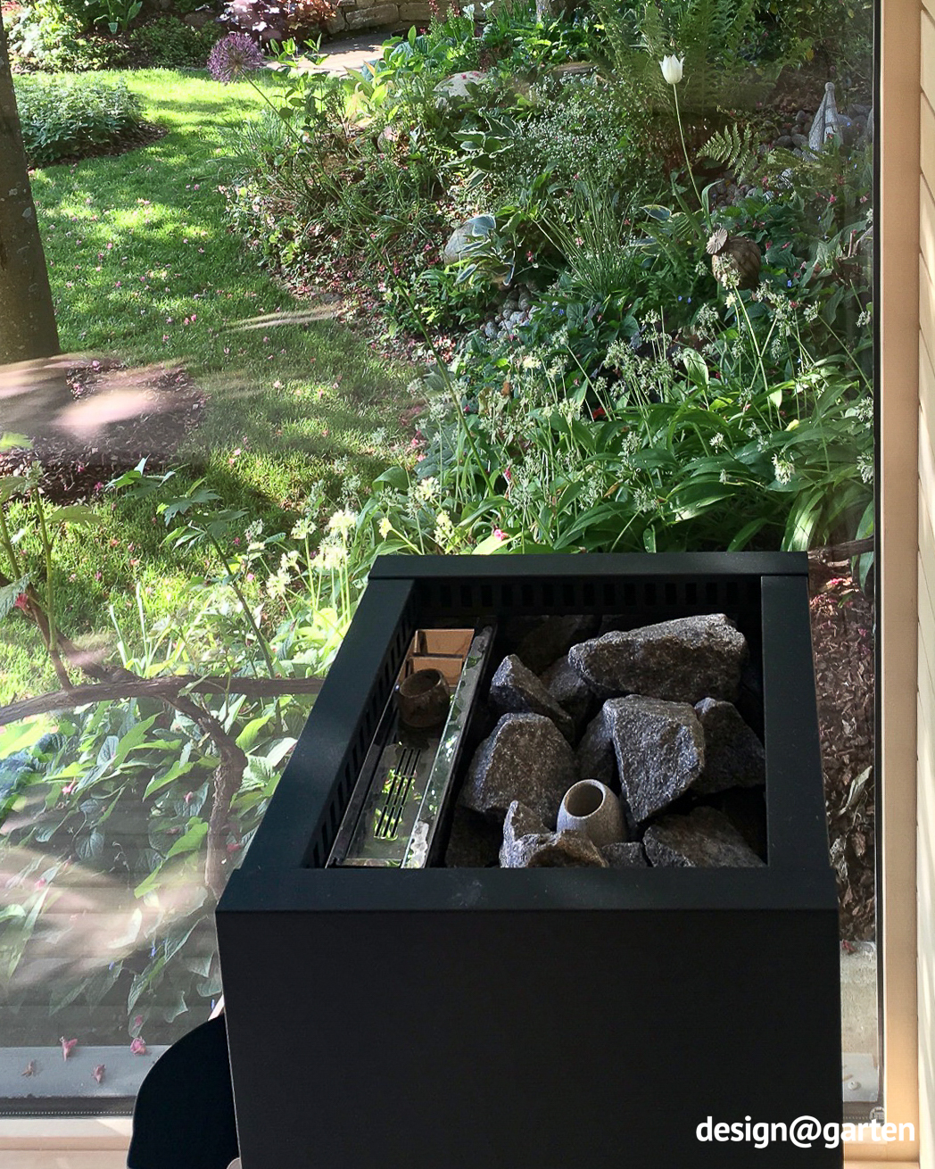 Immersa nel verde: la sauna nel proprio giardino