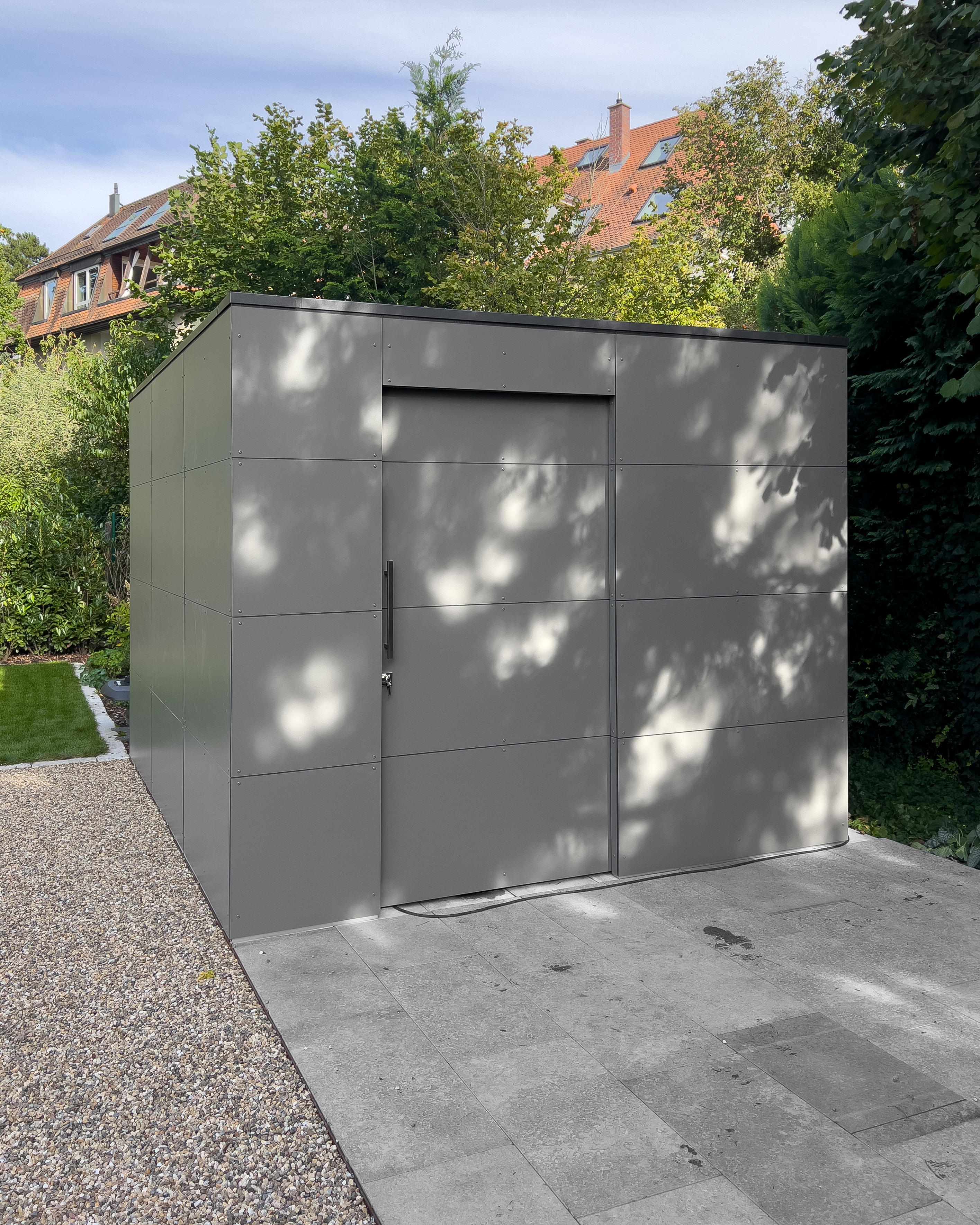 Casetta da giardino con design a cubo